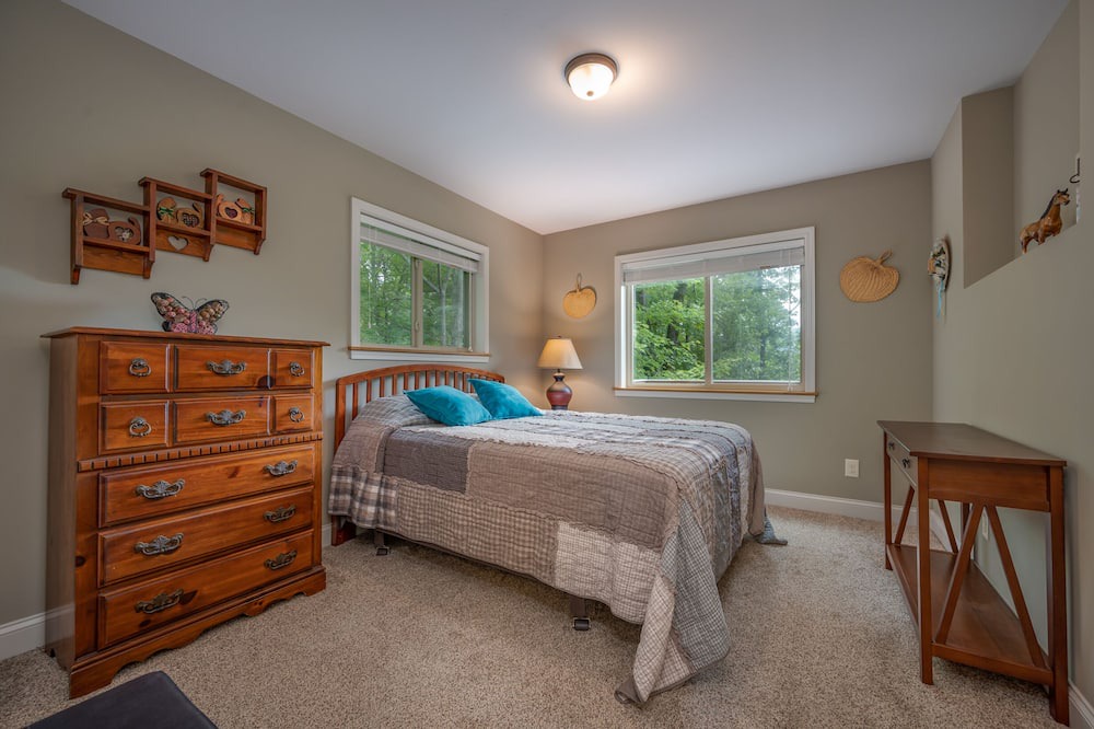 Photo of Bedroom in Lynn