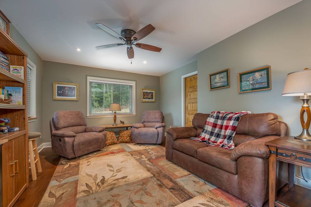 Photo of Bedroom in Lynn
