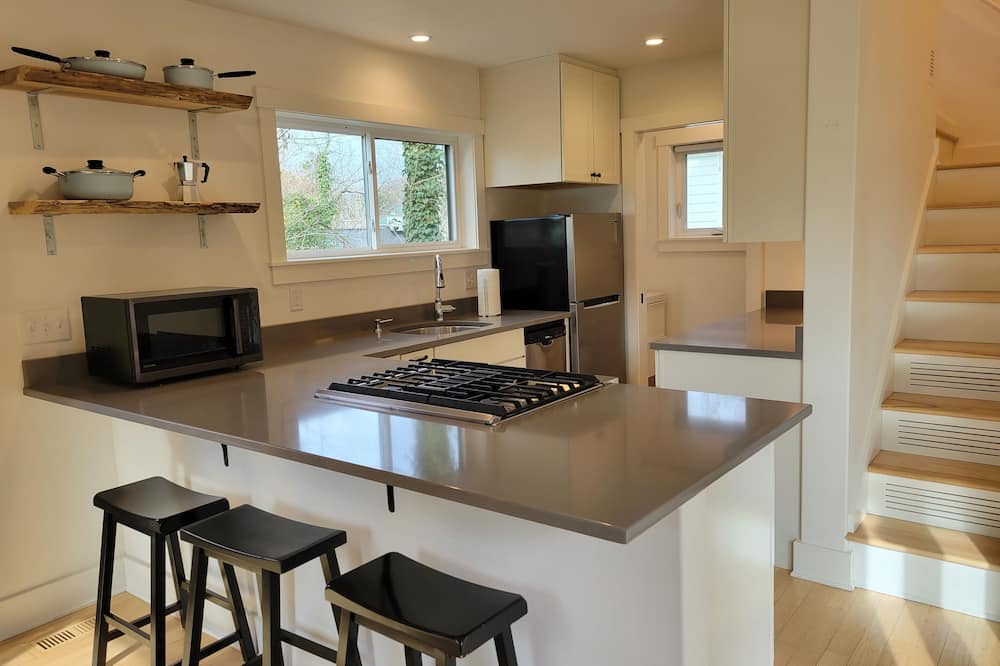 Photo of Kitchen in Five Points