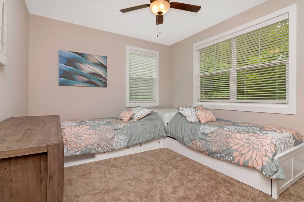 Photo of Bedroom in Bear Lake Reserve