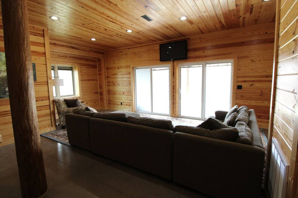 Photo of Livingroom in Leitchfield
