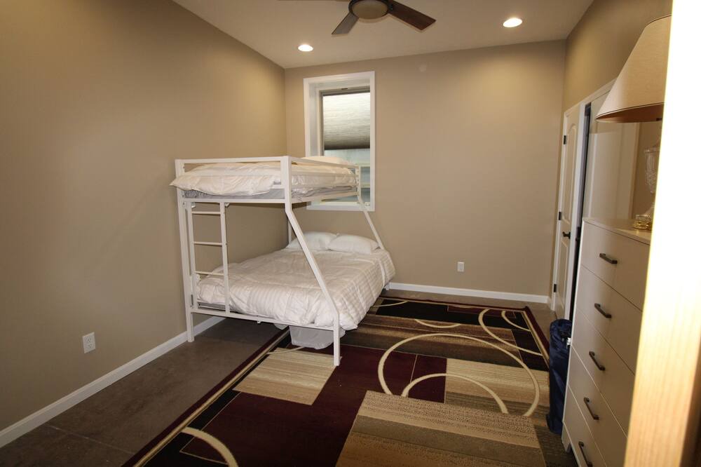 Photo of Bedroom in Leitchfield