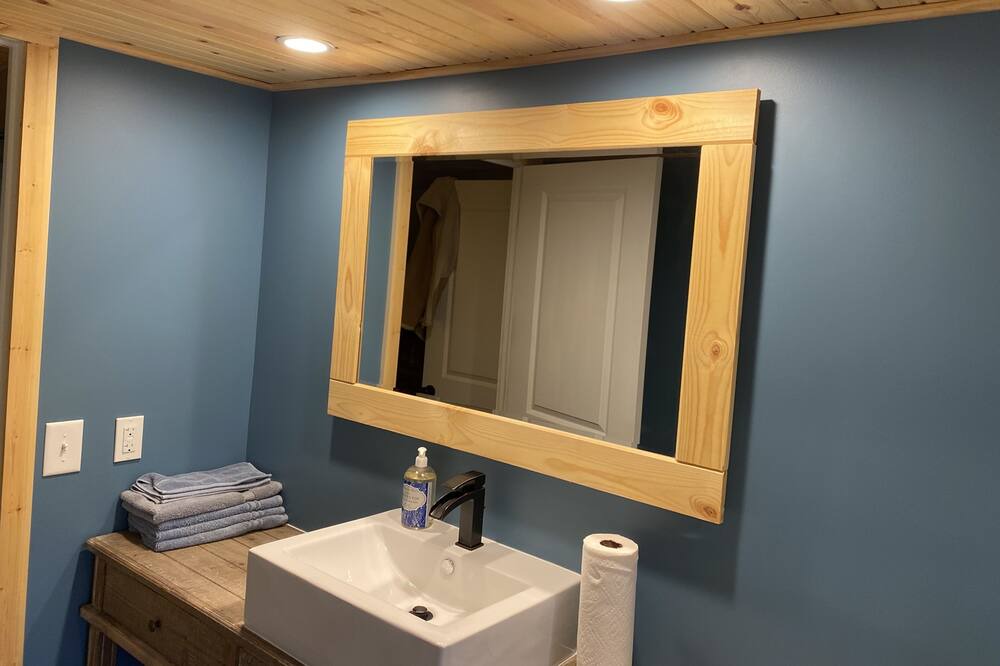 Photo of Bathroom in Nancy