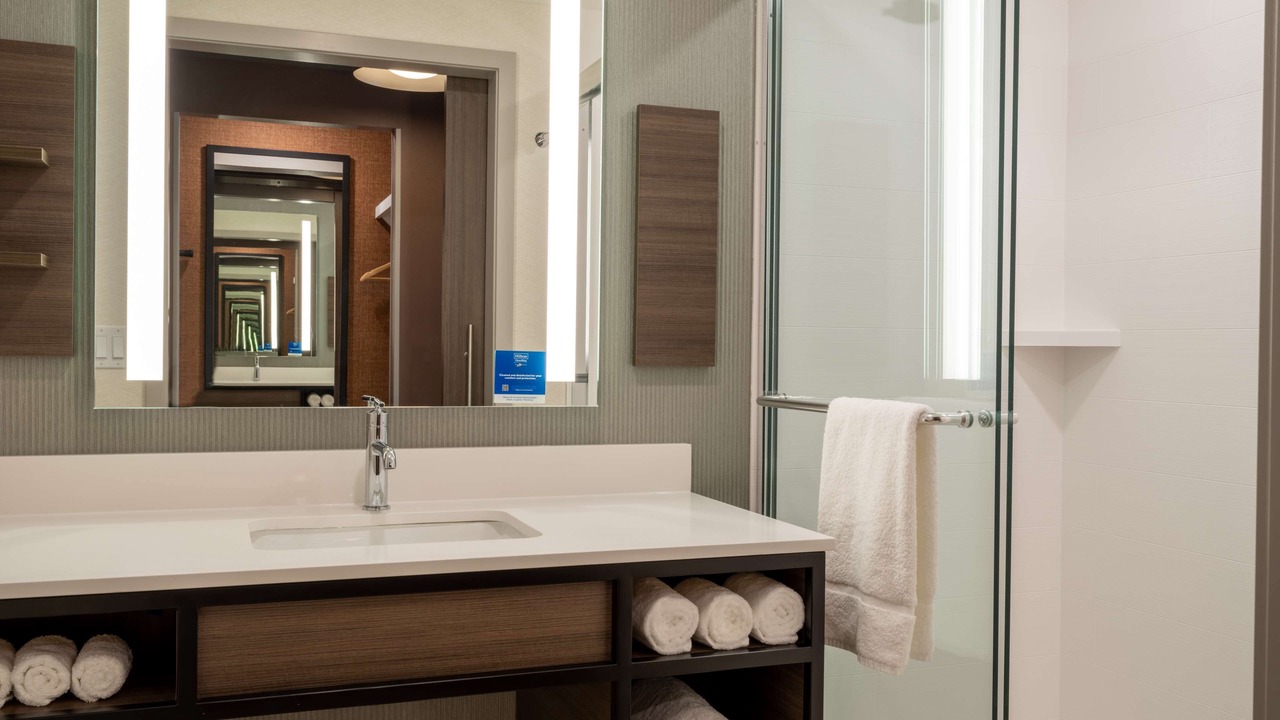 Photo of Bathroom in Jeffersonville - Clarksville