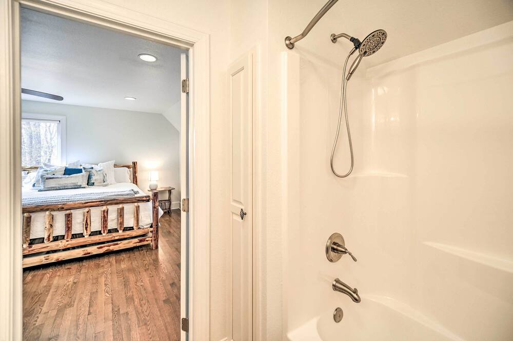 Photo of Bathroom in Dan River