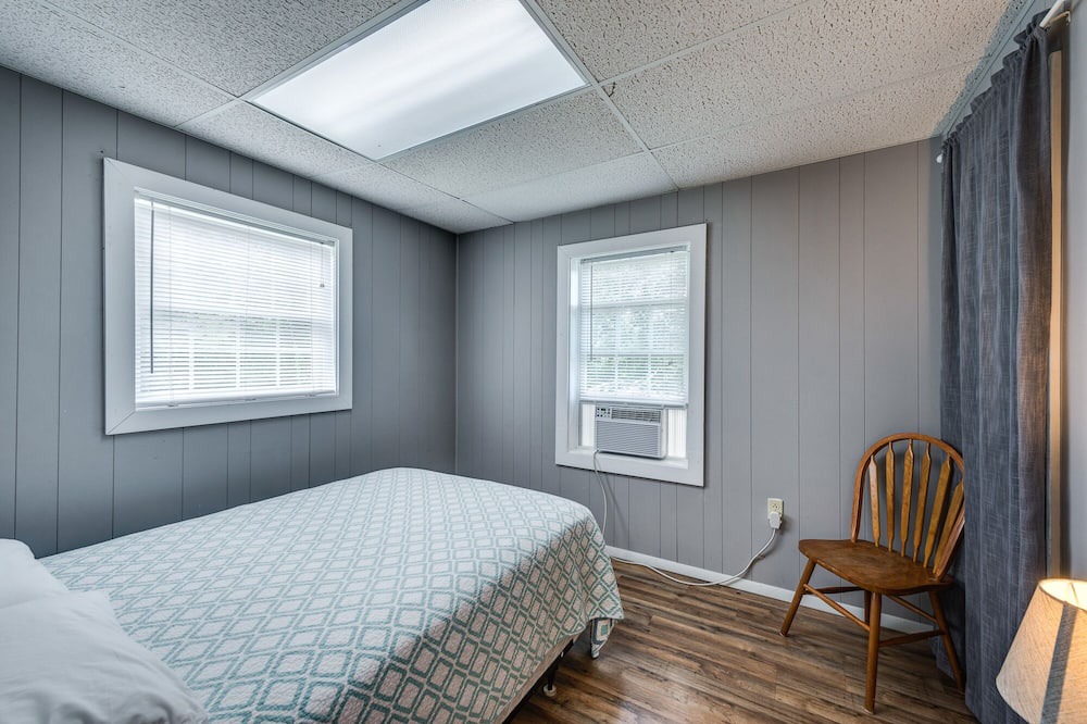 Photo of Bedroom in Allons