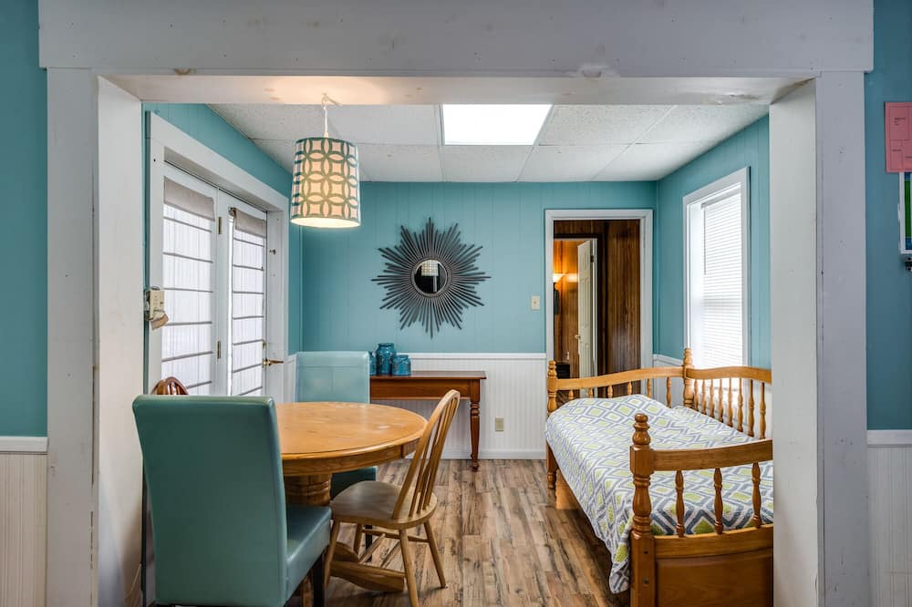 Photo of Bedroom in Allons