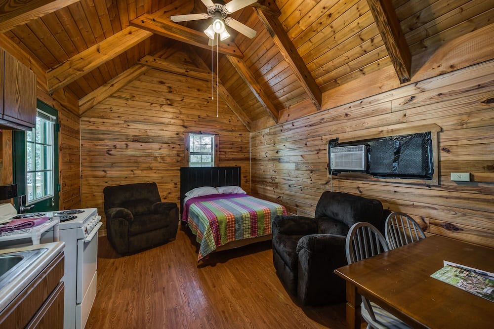 Photo of Bedroom in Allons