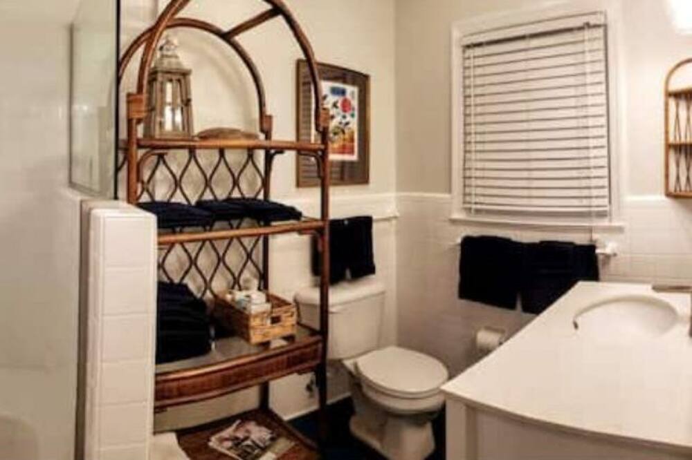 Photo of Bathroom in Morehead City