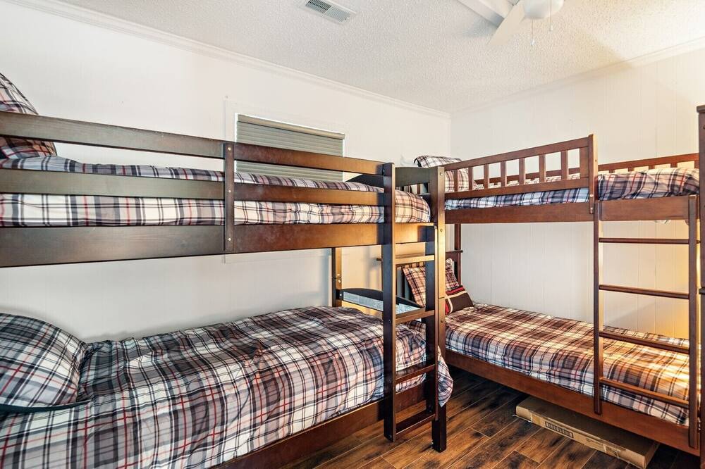 Photo of Bedroom in Lake Lure