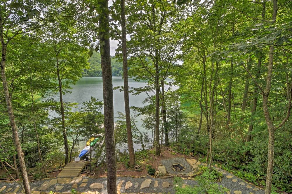 Photo of Outdoor in Topton