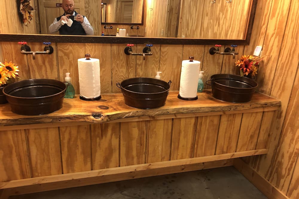 Photo of Bathroom in LaFayette