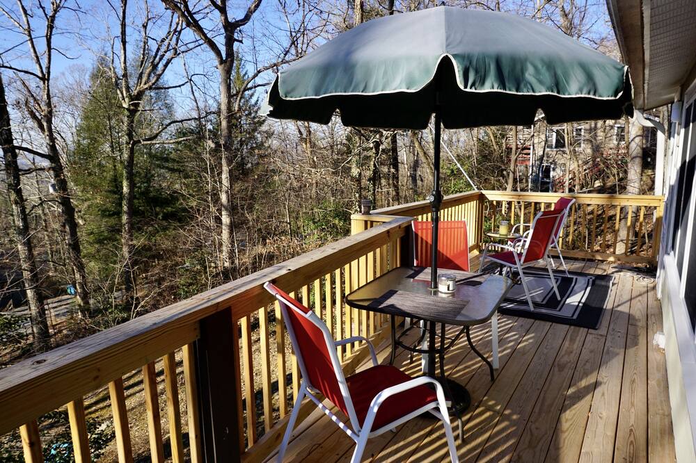Photo of Outdoor in Royal Pines