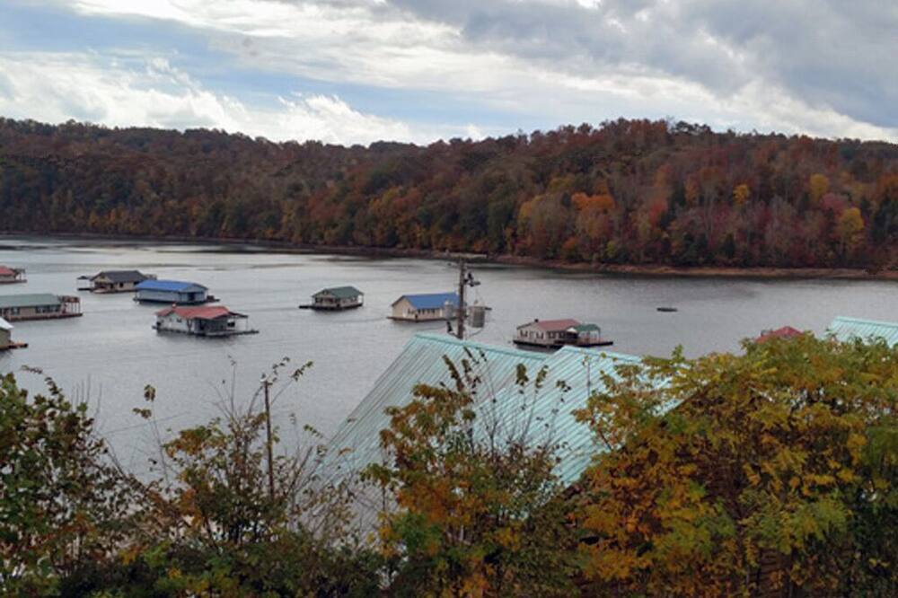 Photo of Others in Flat Hollow Marina