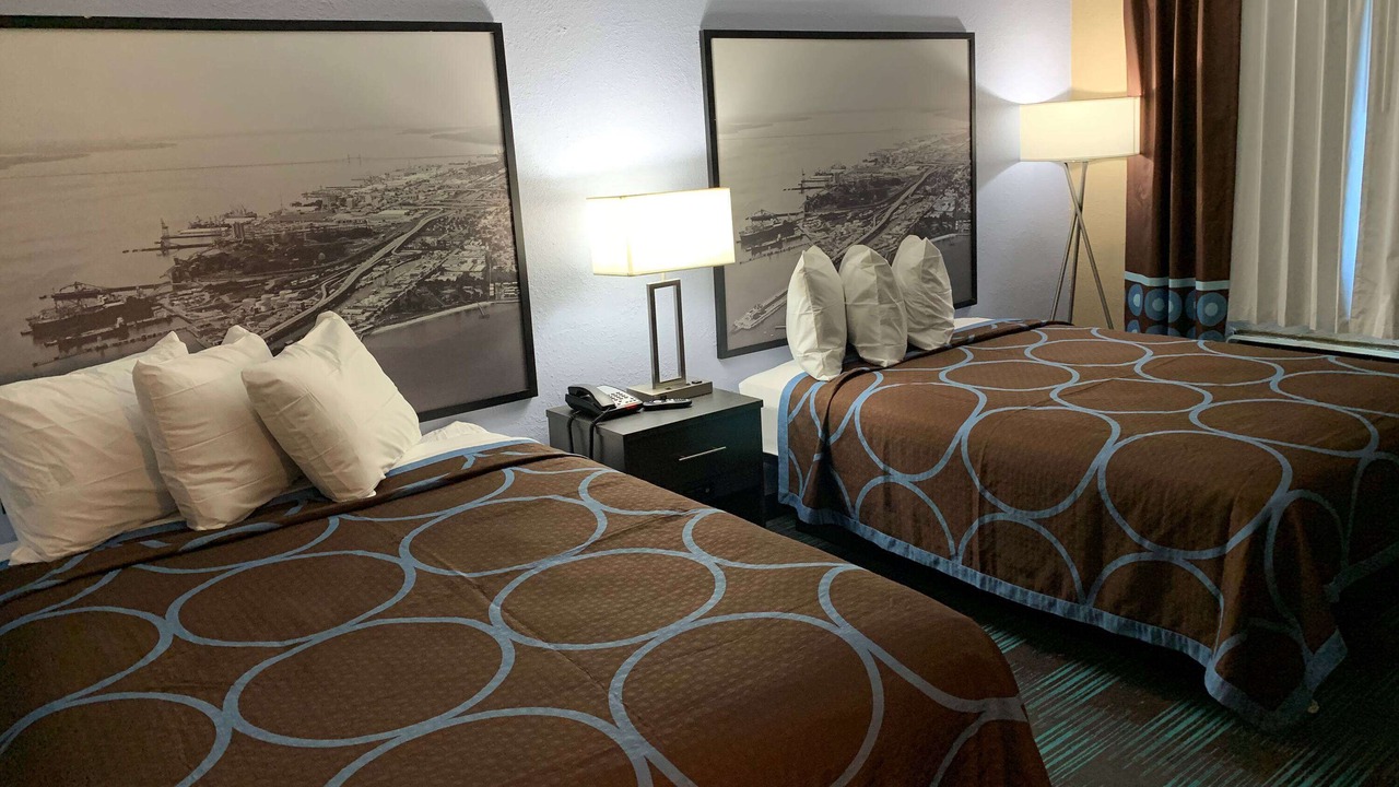Photo of Bedroom in Newport News