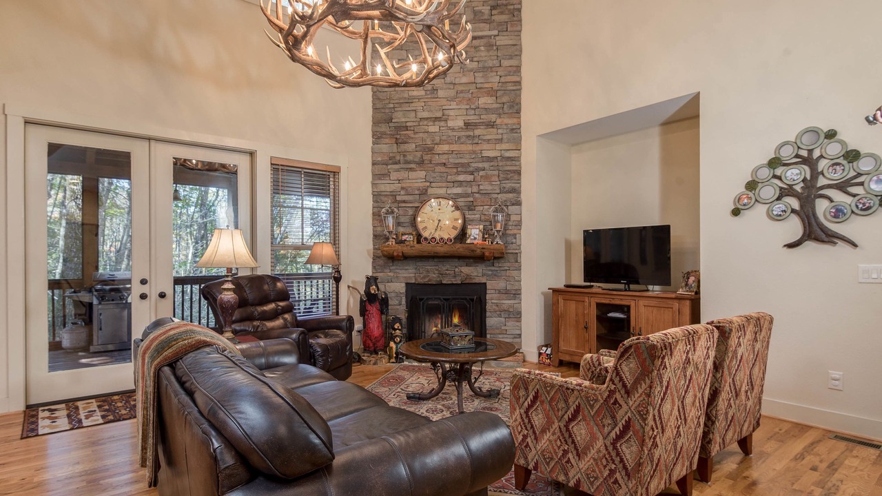Photo of Livingroom in Bear Lake Reserve