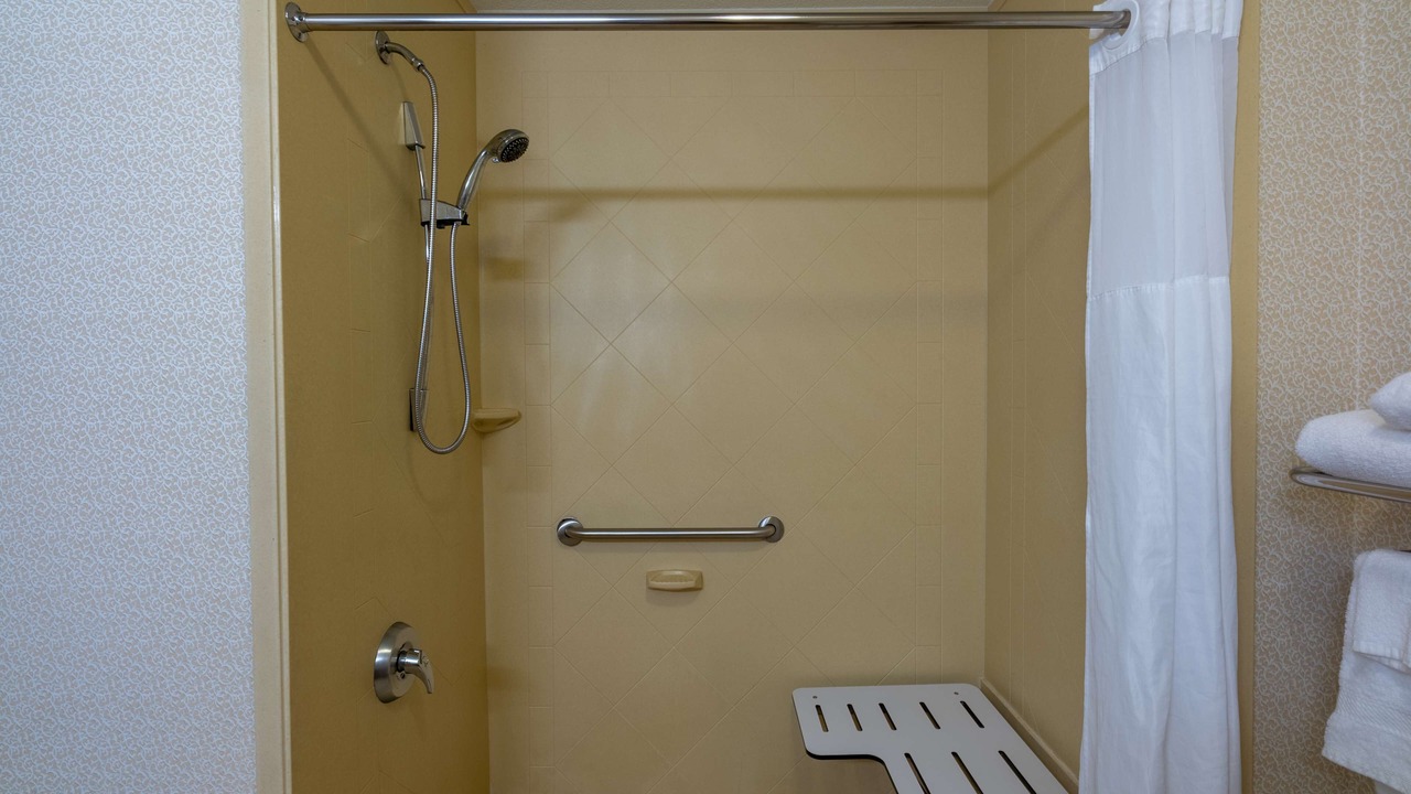 Photo of Bathroom in Pittsburg