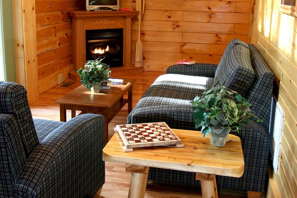 Photo of Livingroom in Blue Jay