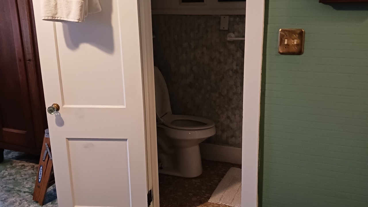Photo of Bathroom in Wanchese