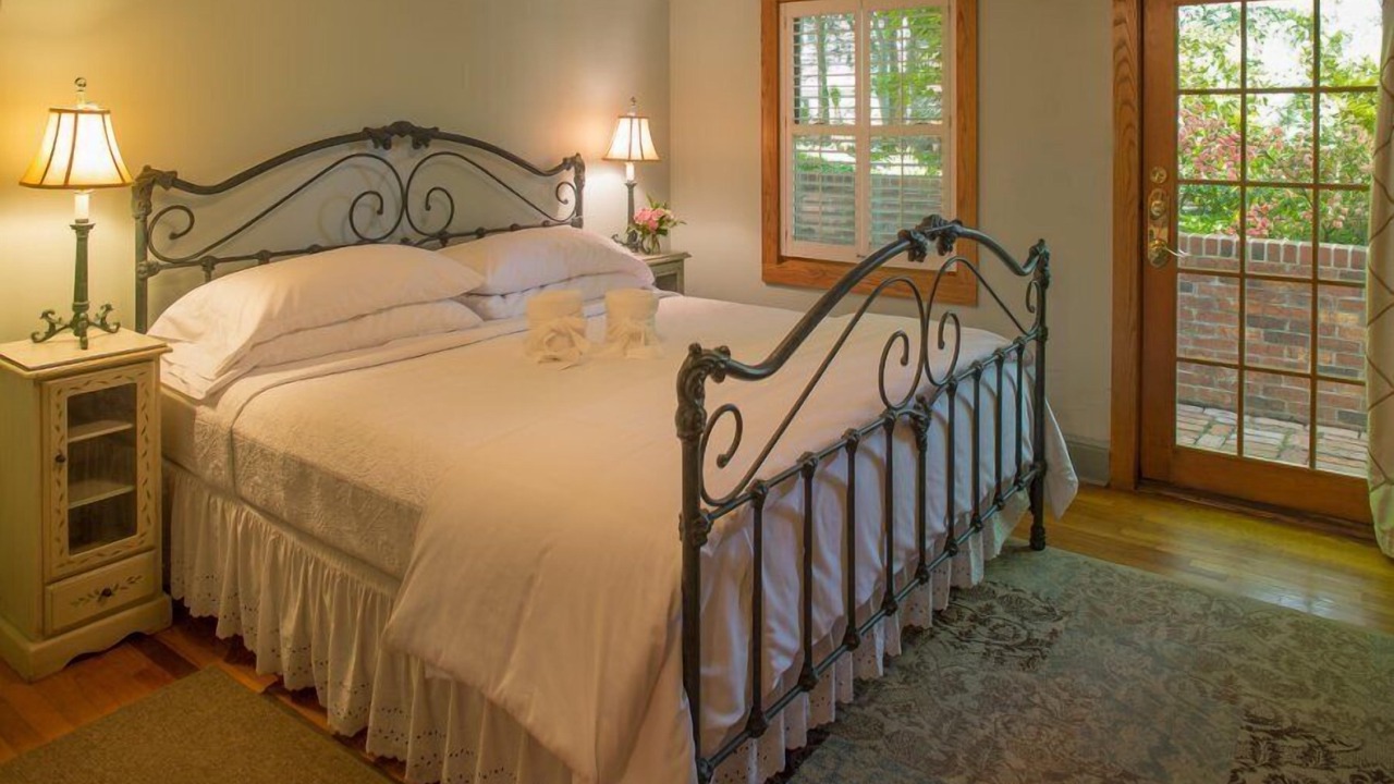 Photo of Bedroom in Claxton Community