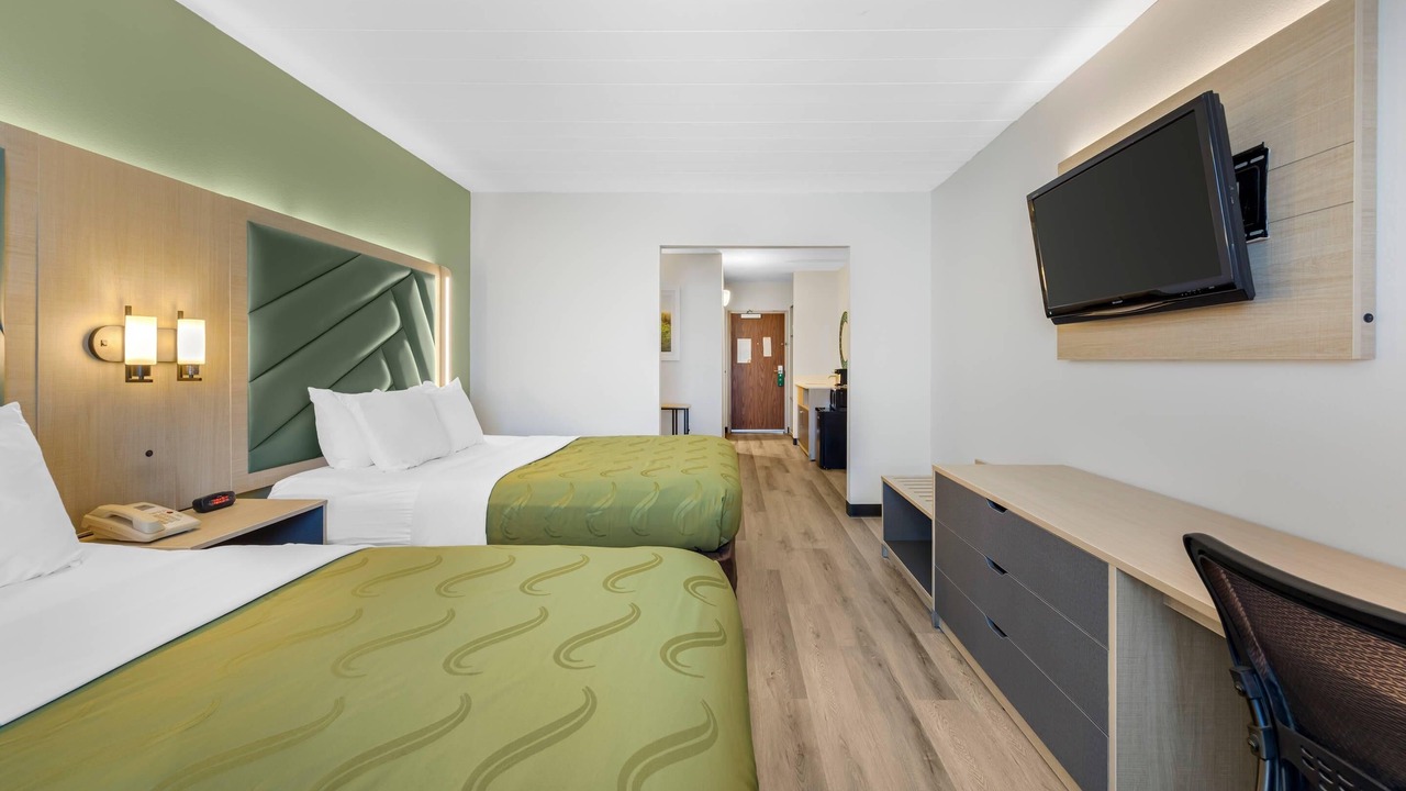 Photo of Bedroom in Monterey