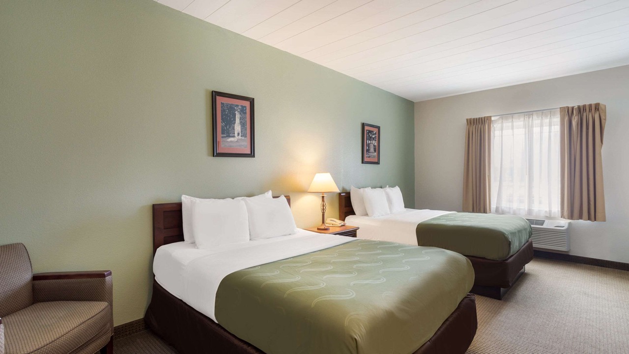 Photo of Bedroom in Monterey