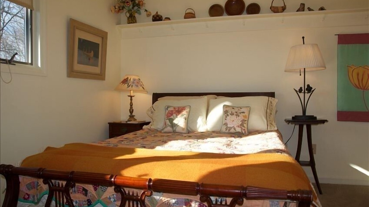 Photo of Bedroom in Sewanee