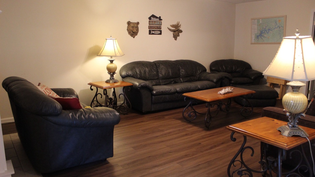 Photo of Livingroom in Monticello
