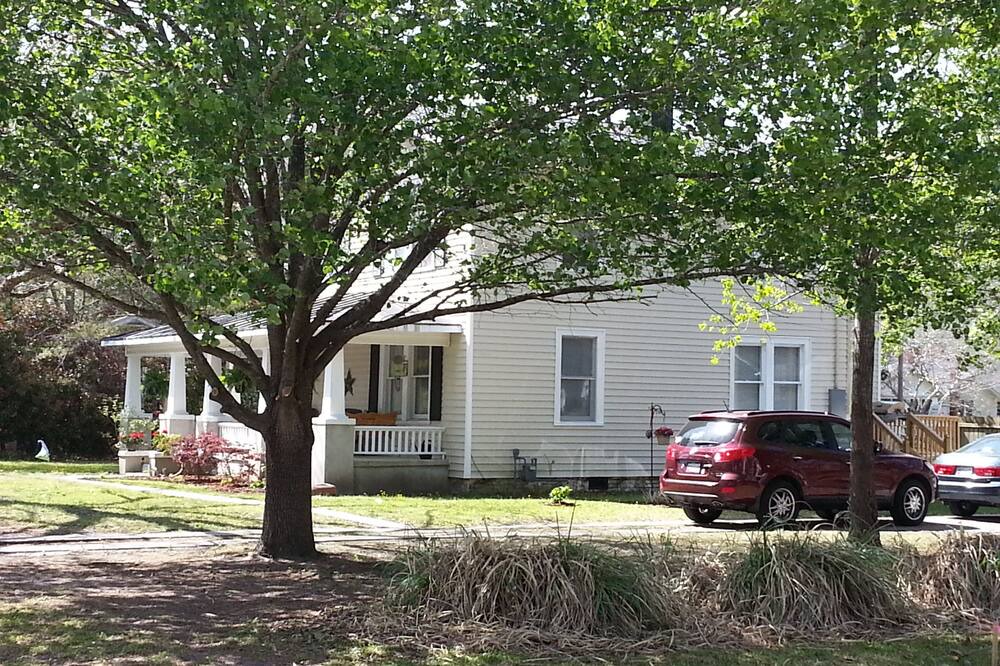 Photo of Others in New Bern
