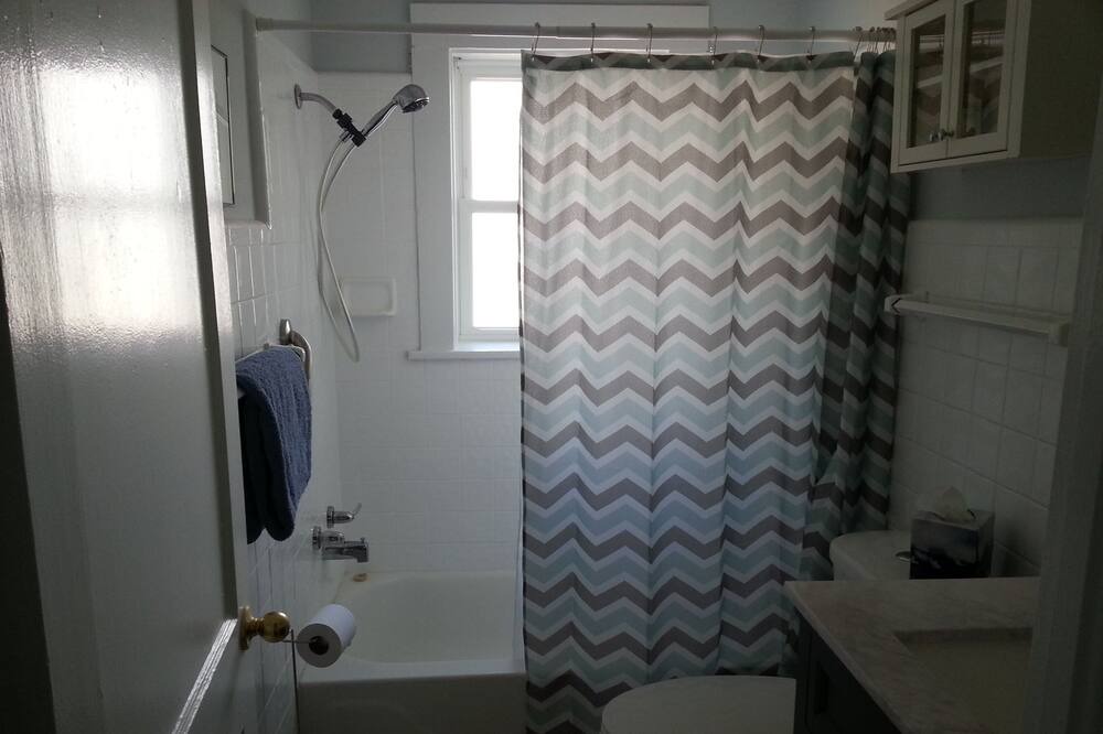 Photo of Bathroom in New Bern