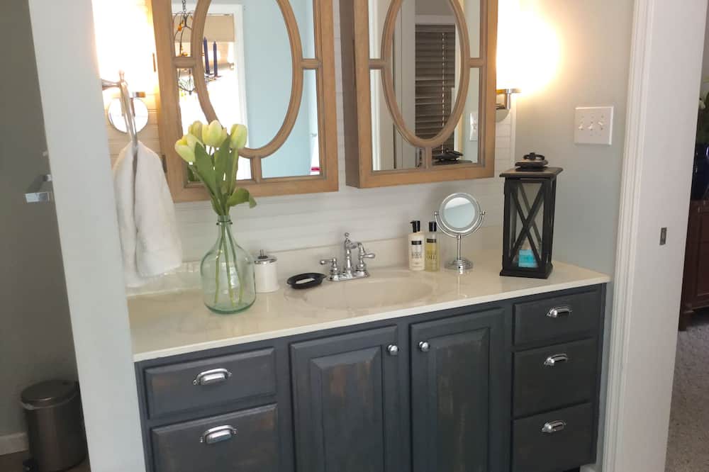 Photo of Bathroom in Fayetteville