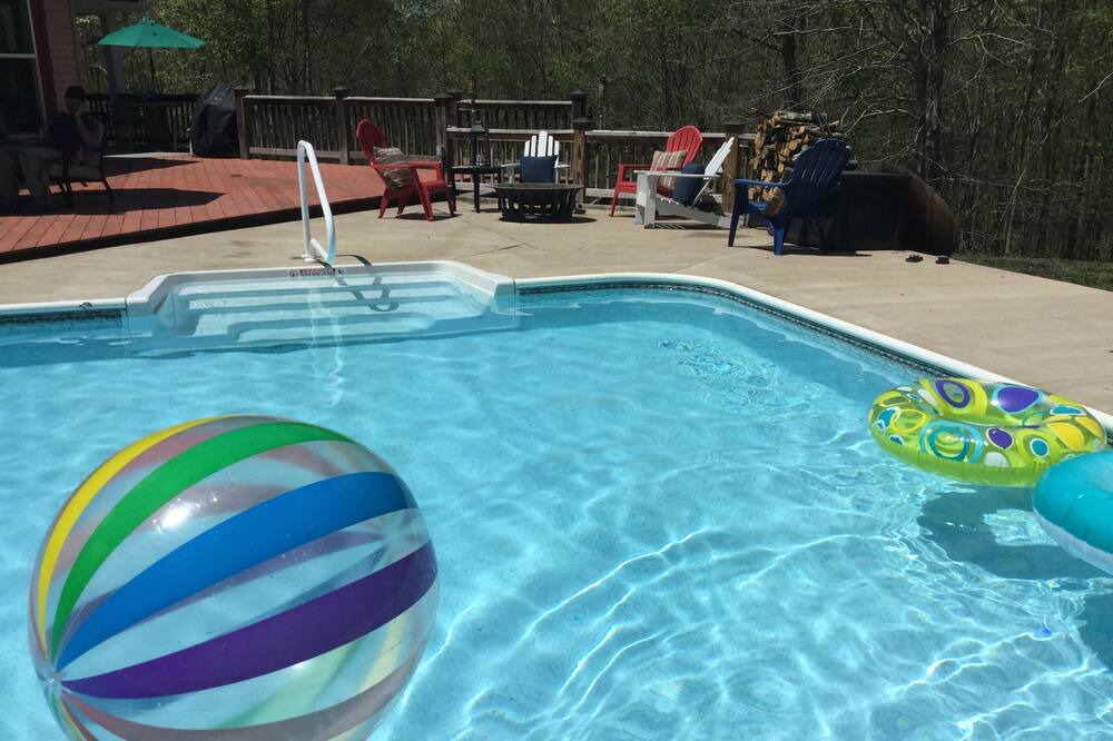Photo of Outdoor in Fayetteville