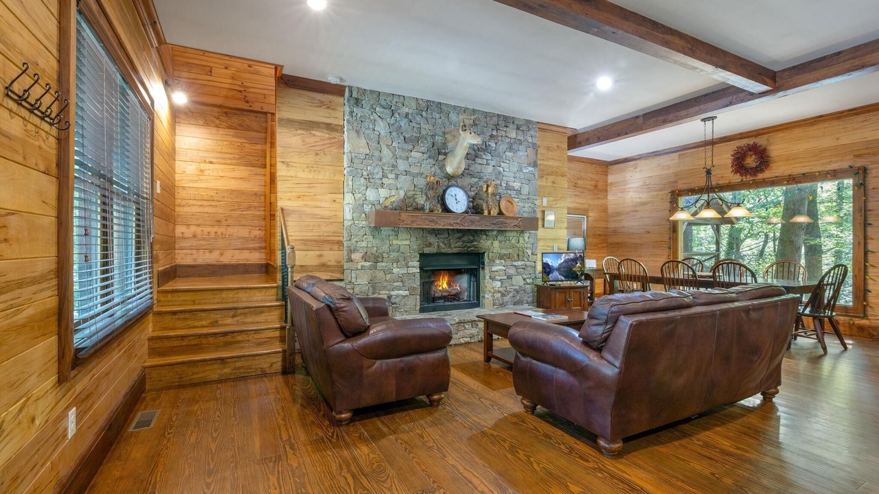 Photo of Livingroom in Cleveland