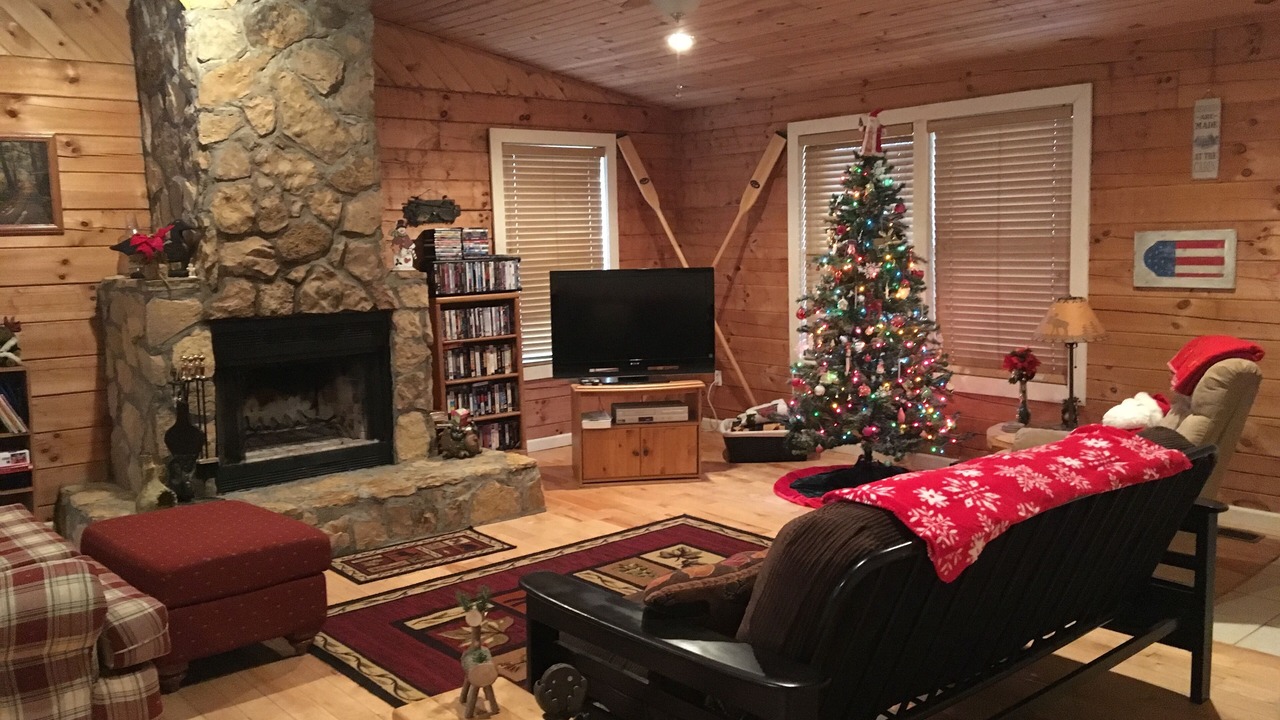 Photo of Livingroom in Pittsburg