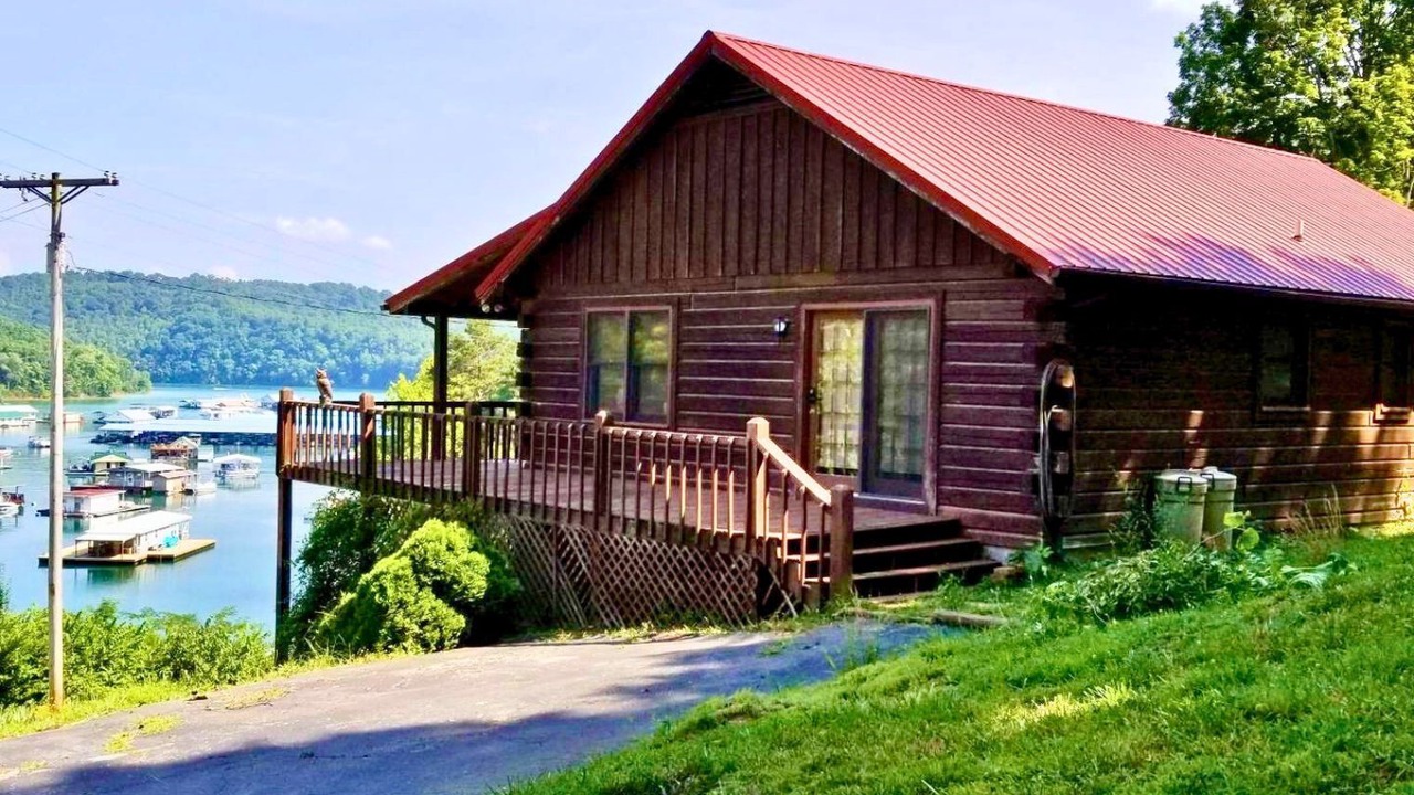 Photo of Outdoor in Flat Hollow Marina