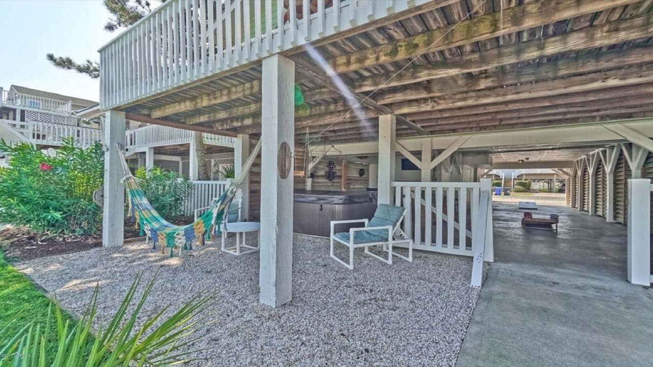 Photo of Patio Balcony in Ocean Isle Beach