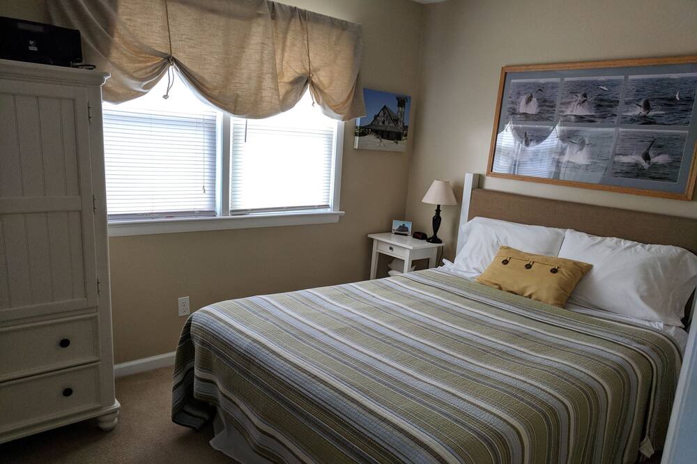 Photo of Bedroom in Avon