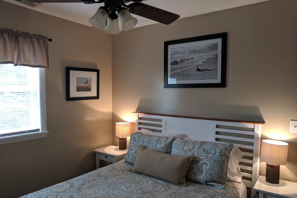 Photo of Bedroom in Avon