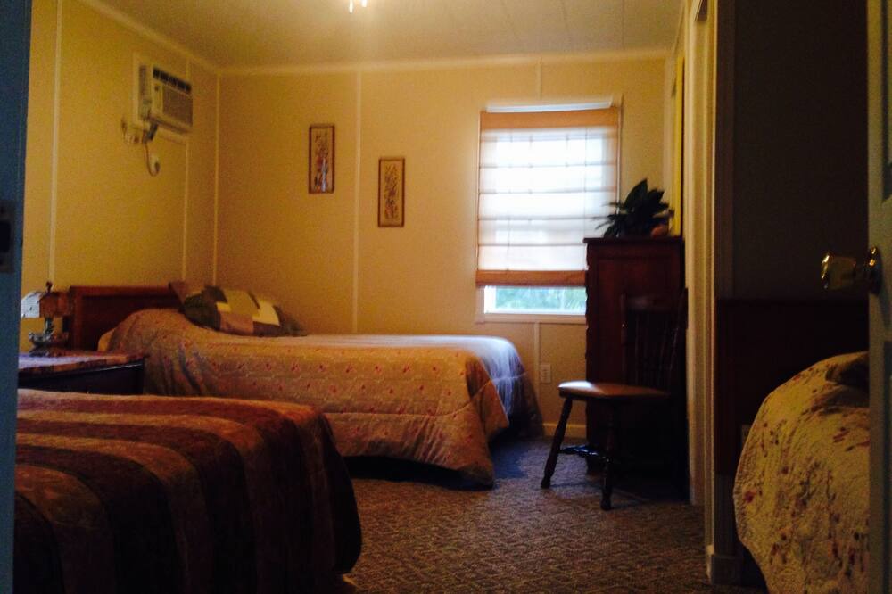 Photo of Bedroom in Monticello