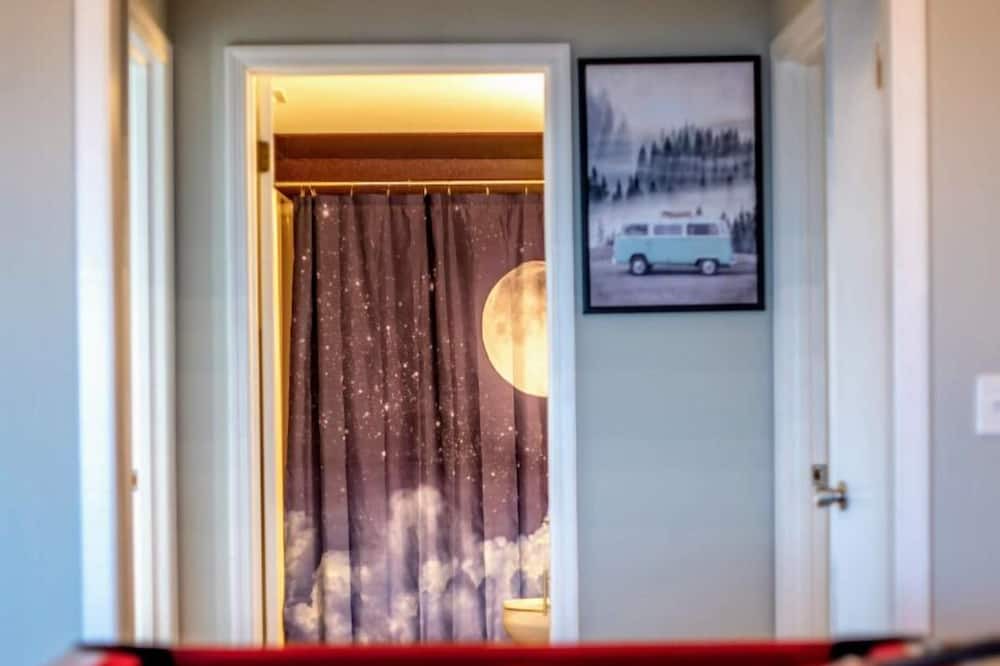 Photo of Bedroom in Rising Fawn