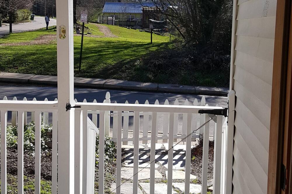 Photo of Others in Murdock - Linden