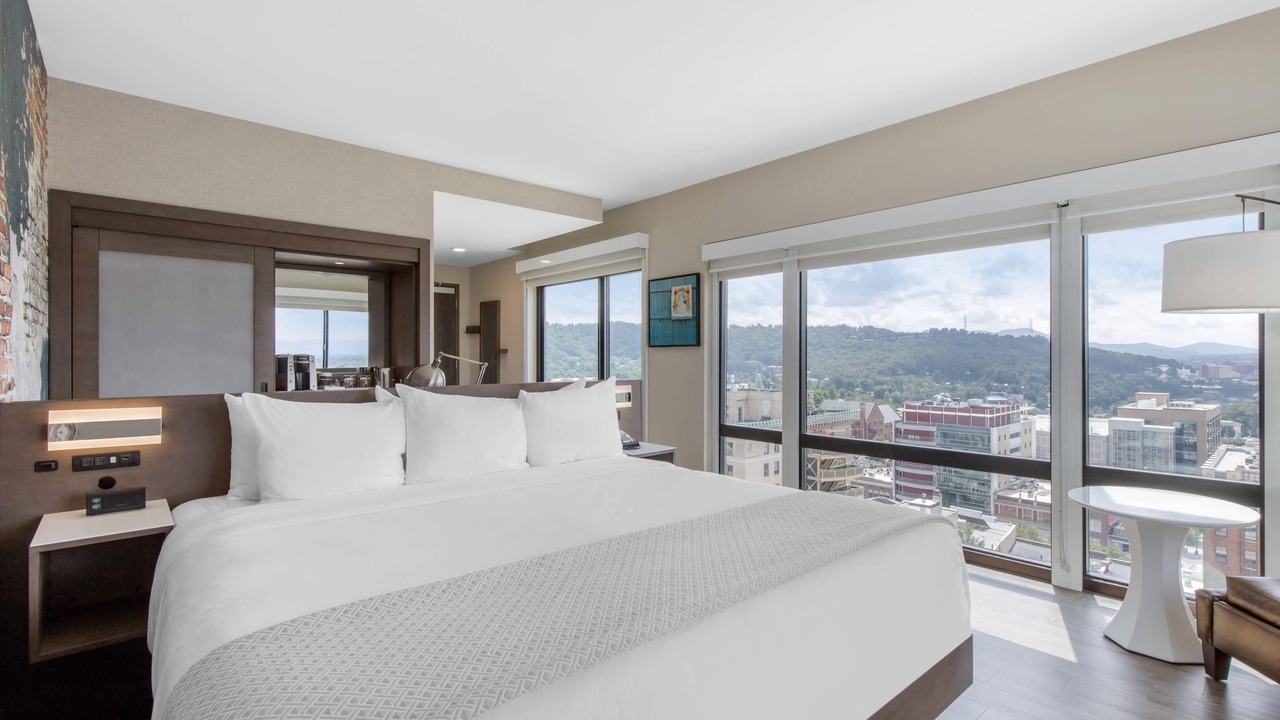 Photo of Bedroom in Downtown Asheville