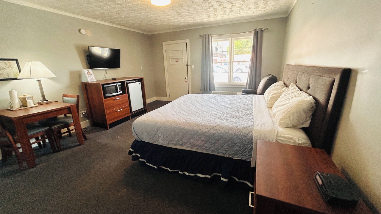 Photo of Bedroom in Burnside
