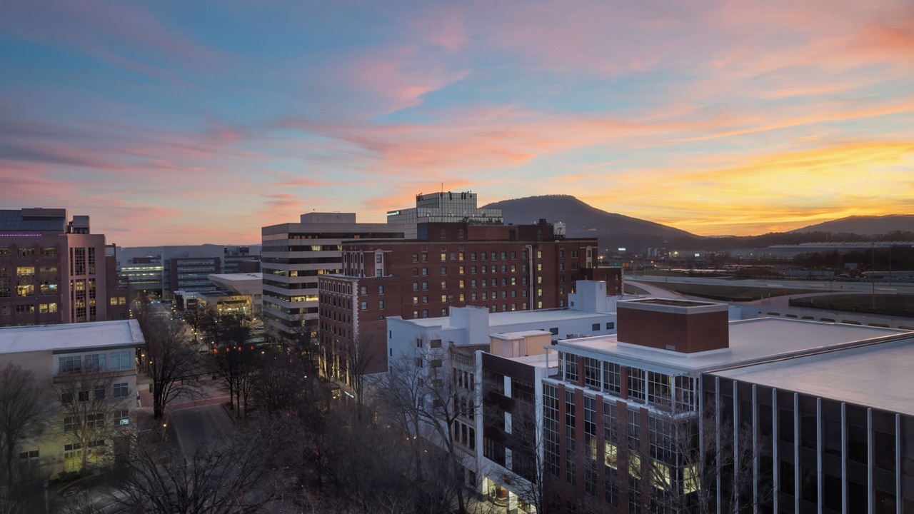 Photo of Others in Downtown Chattanooga