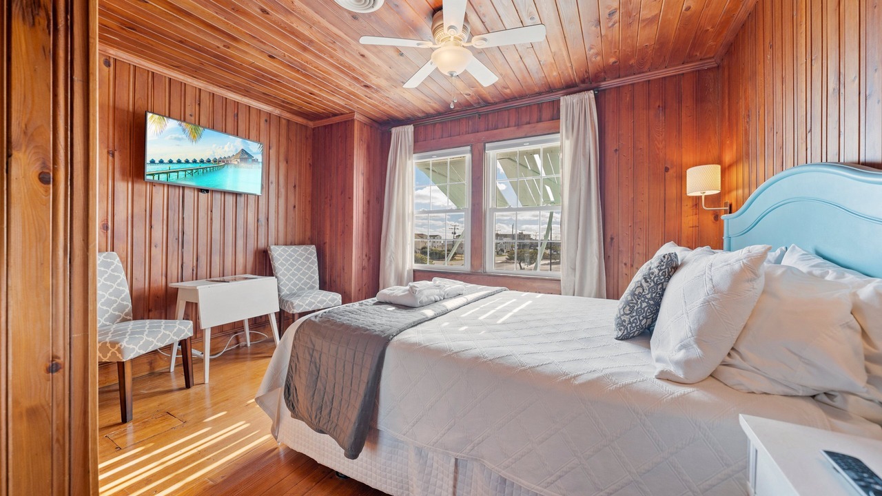 Photo of Bedroom in Kill Devil Hills