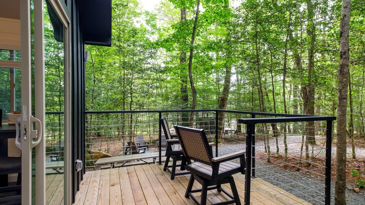 Photo of Patio Balcony in Balsam Grove