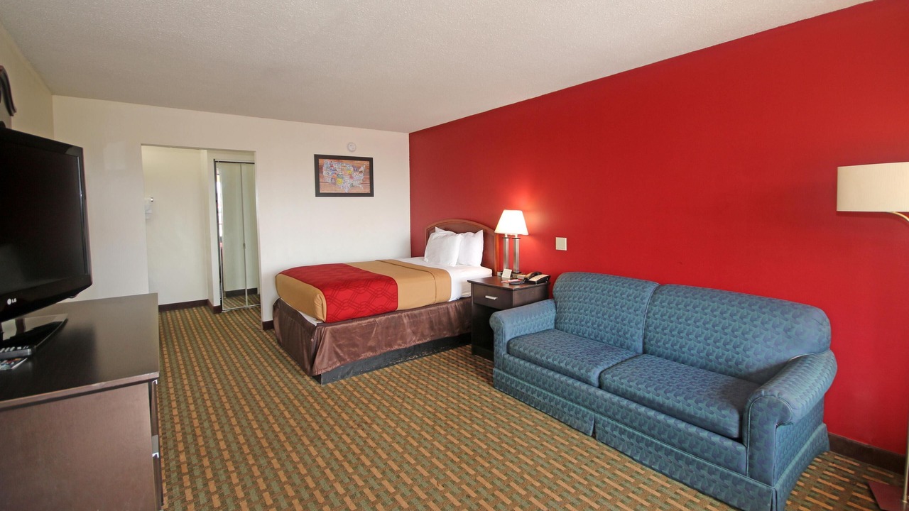 Photo of Bedroom in Pilot Mountain