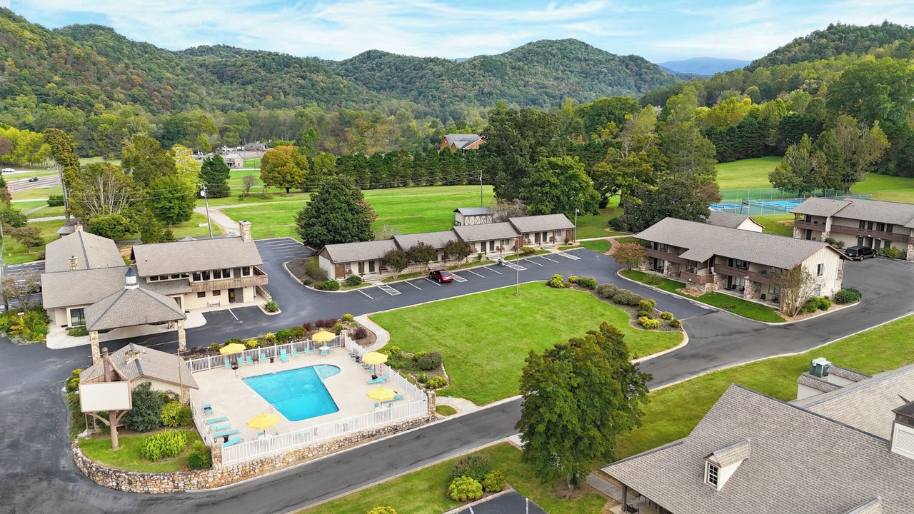 Photo of Outdoor in Townsend