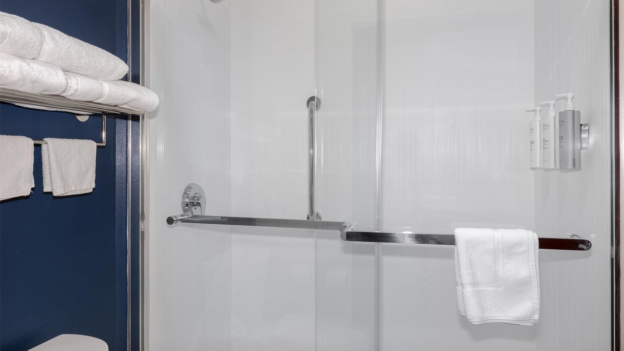 Photo of Bathroom in Silver Lake