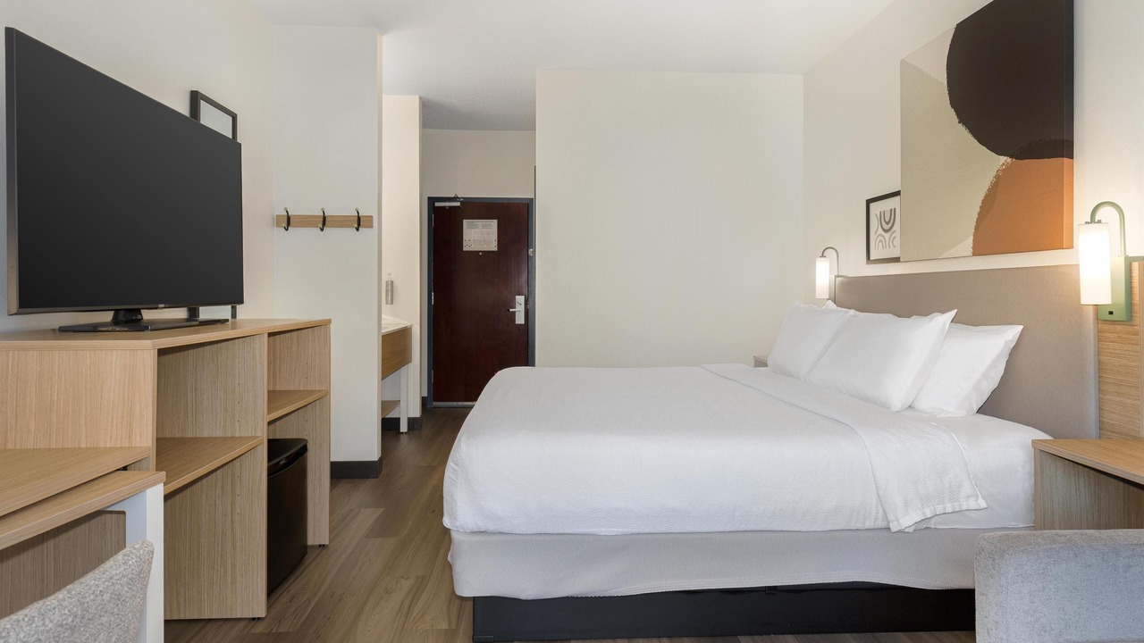 Photo of Bedroom in Silver Lake
